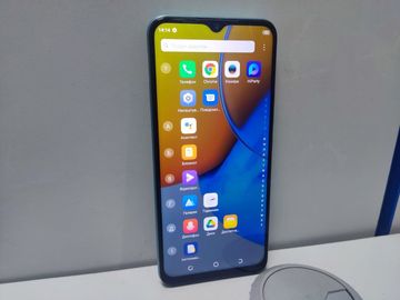 Б/в Мобільний телефон Tecno spark 8p kg7n 4/64gb 01-200812901