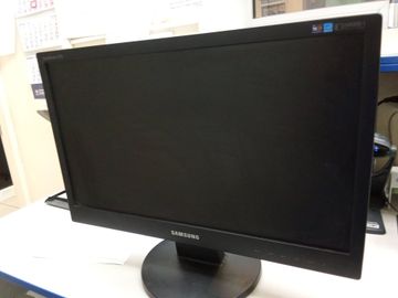 Б/у Монитор Samsung 2243sn 01-200815362