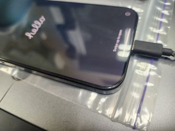 Б/в Мобільний телефон Apple iphone 16 pro max 256gb 01-200820238