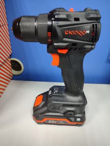 Б/в Шурупокрут Dnipro-M cd-200bc compact 1акб 2ah зп 01-200824650