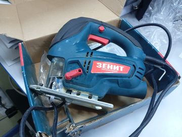Б/в Електролобзик Зенит зпл-1050м 01-200835300