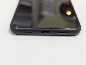 Б/в Мобільний телефон Google pixel 4 6/64gb 01-200847752