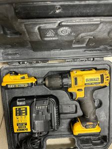 Б/в Шурупокрут Dewalt dcd710 2акб 2ah зп 01-200855449