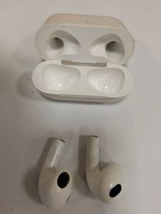 Б/в Навушники Apple airpods 3rd generation 01-200831379