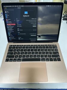 Б/в Ноутбук Apple macbook air a1932 13,3" core i5 1,6ghz/ram8gb/ssd128gb/intel uhd graphics 617 01-200862357