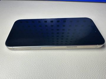 Б/в Мобільний телефон Apple iphone 16 pro max 256gb 01-200865220