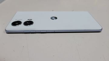 Б/в Мобільний телефон Motorola edge 50 fusion 12/512gb 01-200768367