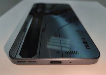 Б/в Мобільний телефон Zte nubia neo 2 5g 8/256gb 01-200880747