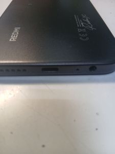 Б/в Мобільний телефон Xiaomi redmi 15c 4g 8/256gb 01-200900224