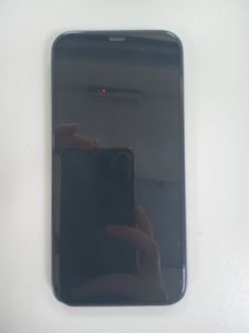 Б/в Мобільний телефон Apple iphone 12 64gb 01-200905306