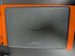 Б/в Планшет Amazon fire hd 8 4/64gb 01-200909817