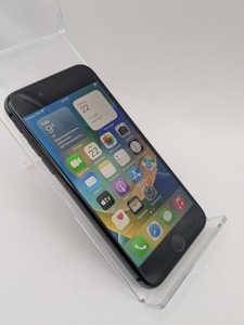 Б/в Мобільний телефон Apple iphone 8 64gb 01-200925352