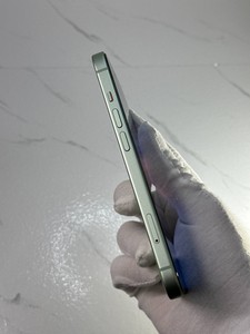 Б/у Мобільний телефон Apple iphone 15 128gb 01-200935791
