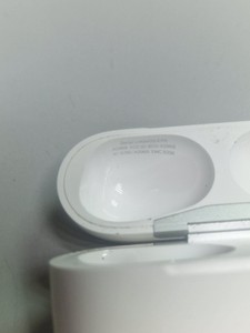 Б/в Навушники Apple airpods pro 2nd generation with magsafe charging case usb-c 01-200938354
