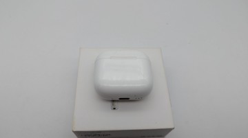 Б/в Навушники Apple airpods 4 with active noise cancellation 01-200937237