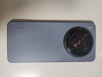 Б/в Мобільний телефон Zte nubia v70 max 6/128gb 01-200972415