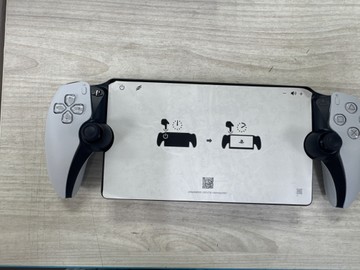 Б/в Ігрова приставка Sony playstation portal remote player 01-200997887