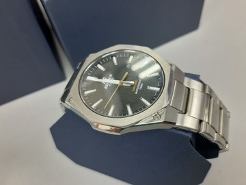Б/в Годинник Casio efr-s108 01-201001341