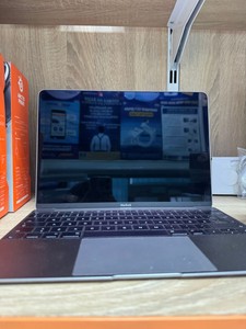 Б/в Ноутбук Apple macbook a1534 12" core m3 1,1ghz/ram 8gb/ssd 512gb/intel hd graphics 515 01-201024110