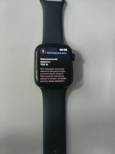Б/в Смарт-годинник Apple watch se 2 gps 44mm aluminium case 01-200983533