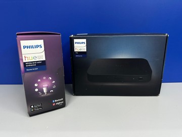 Б/в Комплект розумного освітлення Philips philips hue e27 + hdmi sync box 01-201064534