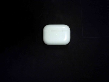 Б/в Навушники Apple airpods pro 2nd generation with magsafe charging case usb-c 01-201093378