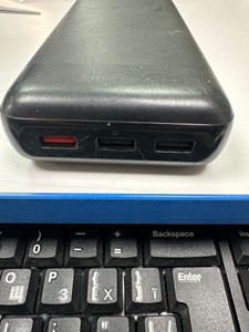 Б/в Повербанк Veger v3008 l30 30000mah 01-201096522