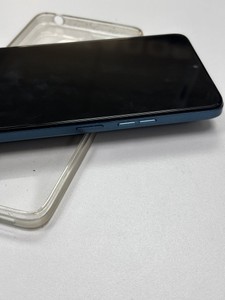 Б/в Мобільний телефон Motorola moto g06 4g 4/256gb 01-201138349