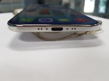 Б/в Мобільний телефон Apple iphone air 256gb 01-201138707