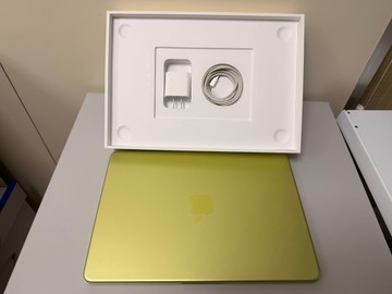Б/в Ноутбук Apple macbook neo 256gb indigo 01-201144783