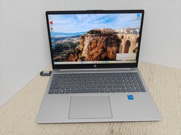 Б/в Ноутбук Hp 15/core i3-1315u ddr5/16gb ddr5/ssd 960 gb/*інтегрована 01-201147163