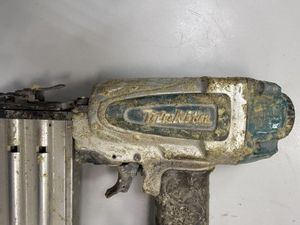 Б/у Нейлер Makita af505 01-201159505