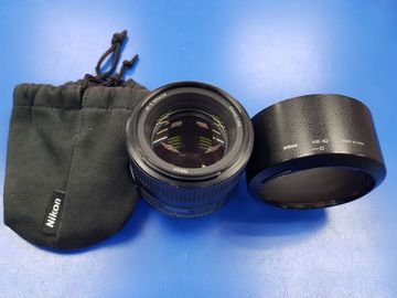 01-200408439: Nikon af-s nikkor 85mm f/1,8g