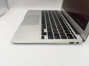 01-200751110: Apple macbook air 2013 a1465 11.6" core-i5 1,3ghz/ram4gb/ssd128gb/intel hd graphics 5000