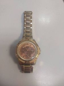 01-200152507: Guess w0235l3