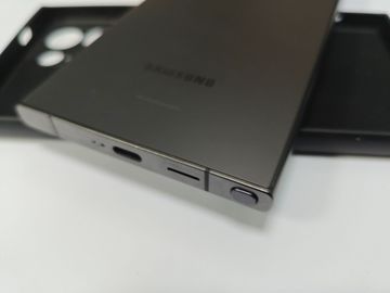 01-200787305: Samsung galaxy s24 ultra sm-s928w 12/256gb