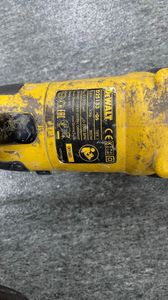 01-200745066: Dewalt d25133qs