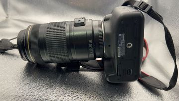 01-200790905: Canon eos 2000d+ef 70-300mm f/4.0-5.6 is usm