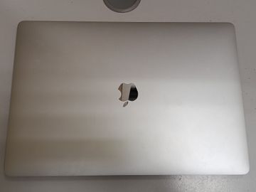 01-200788965: Apple macbook pro 16" 2019 a2141 core i9 2,4ghz/ram64gb/ssd1tb/amd radeon pro 5500m 8gb