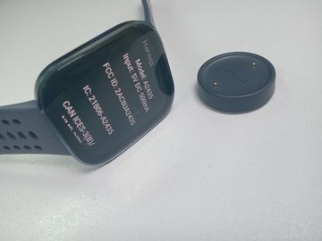 Б/у Смарт-часы Amazfit bip 6 01-200798288