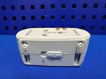 Б/в Зарядний пристрій Macally macally lpptc universal power plug adapter 01-200805242