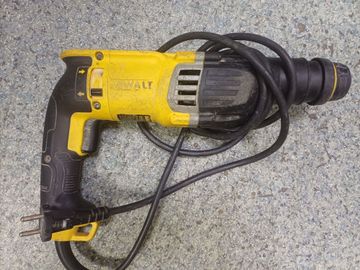Б/в Перфоратор Dewalt d25143k 01-200808034