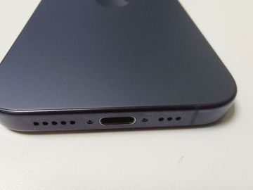 Б/в Мобільний телефон Apple iphone 15 pro 128gb 01-200811419