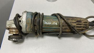 Б/у Угловая шлифмашина Makita ga5030 01-200814775