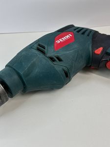 Б/у Дрель ударная Зенит зд-650 01-200815836