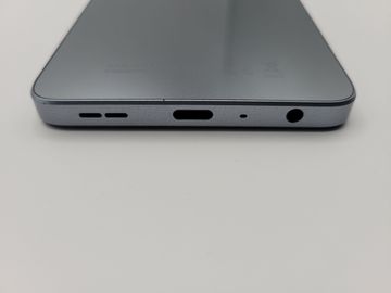 Б/в Мобільний телефон Oneplus nord ce4 lite 8/256gb 01-200780659
