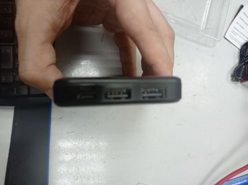 Б/в Повербанк Grunhelm gp-10b 10000mah 01-200828775