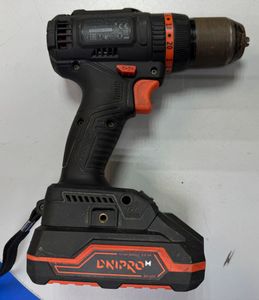 Б/в Шурупокрут Dnipro-M cd-200bc ultra / 1 акб bp-220 2ah 01-200780068
