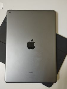 Б/в Планшет Apple ipad 10.2 2021 wi-fi 64gb 01-200835946