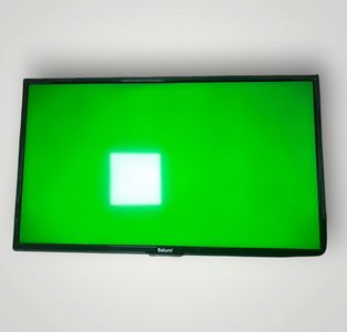 Б/в Телевізор Saturn led32k new 01-200803931